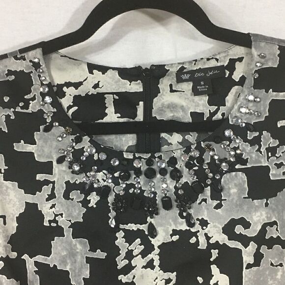 Small Treo Jolie gray black white zipper back crystal rhinestone scoop t… - Picture 5 of 6